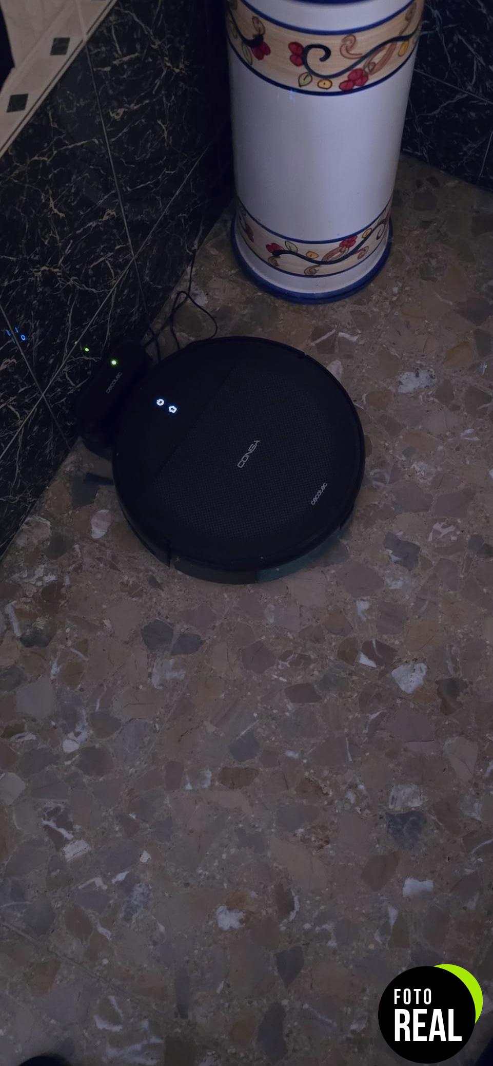 cecotec-conga-robot-aspirador-999-pro-genesis-foto-3