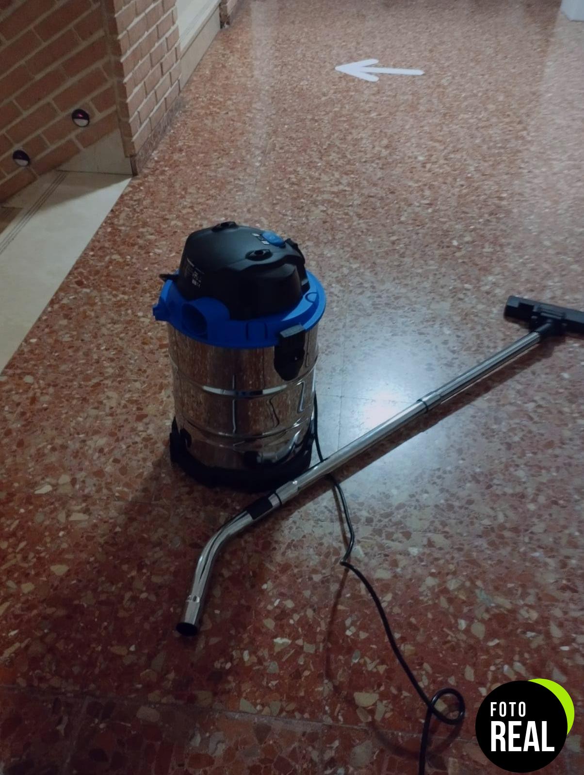 vacmaster-aspirador-industrial-30l-inoxidable-foto-3