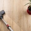 Guía para aspirar correctamente suelos de parquet y madera